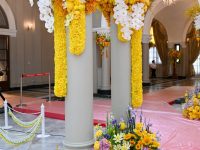 คณะเทคโนโลยีคหกรรมศาสตร์ มทร.พระนคร ร่วมใจจัดดอกไม้ตกแต่งงานสโมสรสันนิบาต
