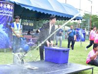 มทร.ธัญบุรี จัดแข่งขันจรวดขวดน้ำและเครื่องบินกระดาษพับระดับประเทศ