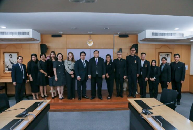 ราชมงคลพระนคร ร่วมกับ 4 องค์กร ยกระดับมาตรฐานผลิตภัณฑ์สุขภาพแพทย์แผนไทย