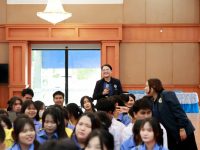 ราชมงคลพระนคร เดินหน้าจัดโครงการสื่อสร้างสรรค์ต่อต้านยาเสพติด TO BE NUMBER ONE