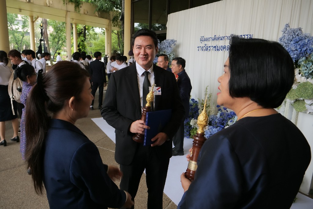 สถานีวิทยุ มทร.ธัญบุรี ร่วมแสดงความยินดีกับผู้เข้ารับรางวัล ราชมงคลสรรเสริญ ประจำปี 2569