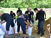 มทร.ธัญบุรี รวมพลังบรรจุกระสอบทราย เตรียมพร้อมรับมืออุทกภัย